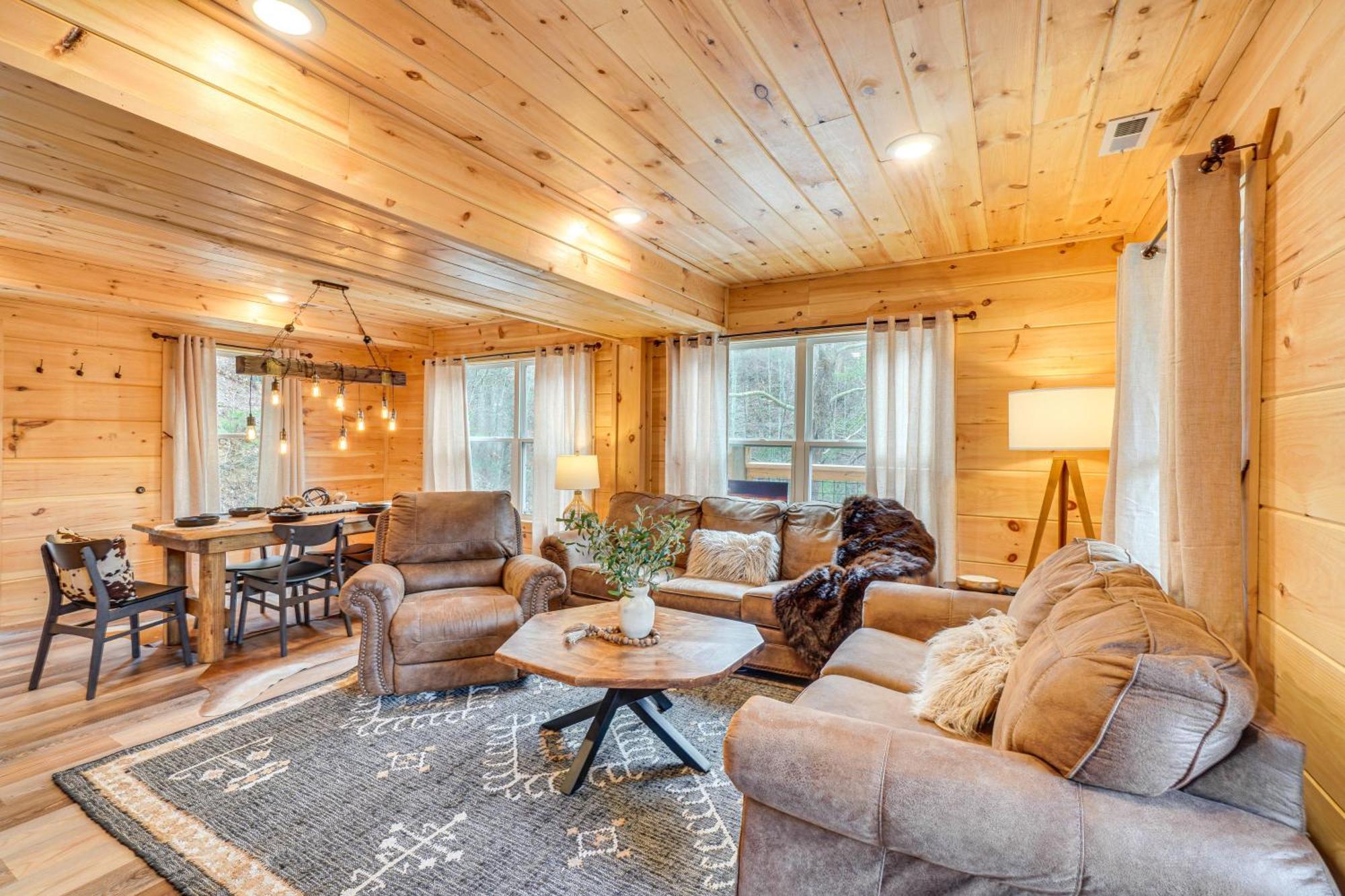 Cozy Sevierville Cabin With Hot Tub And Game Room! Pigeon Forge Exteriör bild