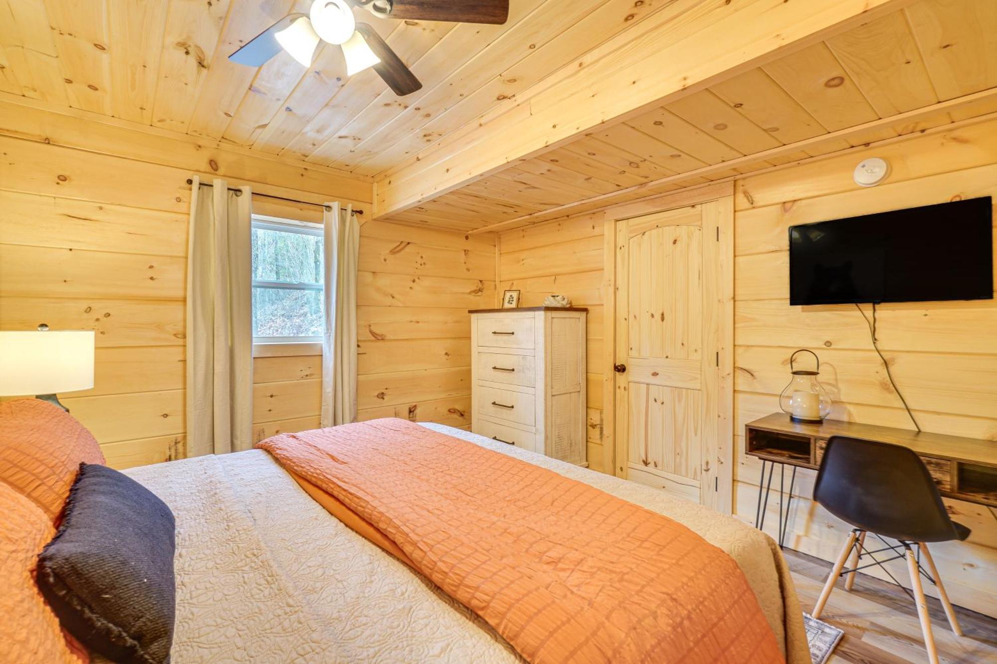 Cozy Sevierville Cabin With Hot Tub And Game Room! Pigeon Forge Exteriör bild