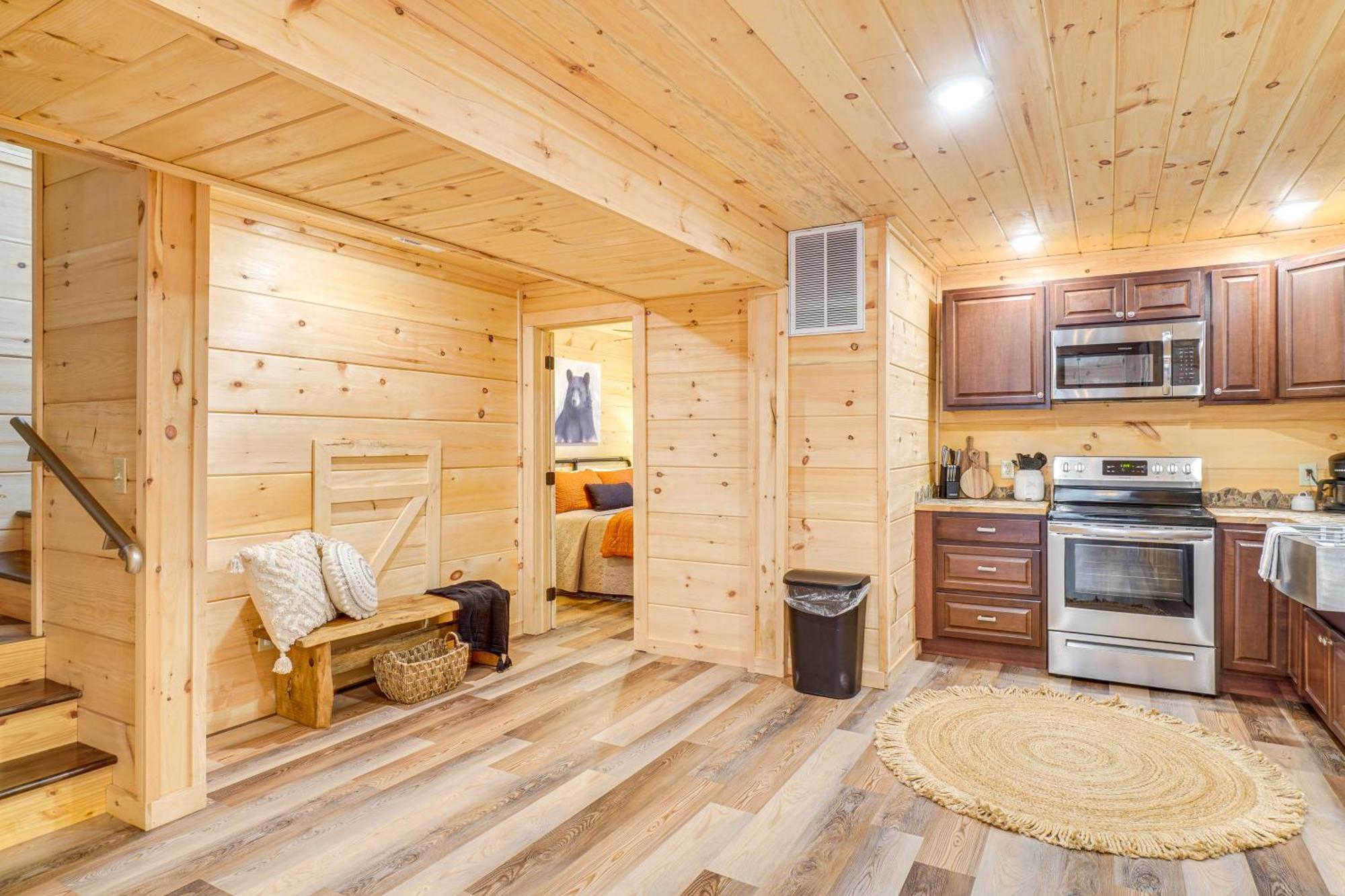 Cozy Sevierville Cabin With Hot Tub And Game Room! Pigeon Forge Exteriör bild